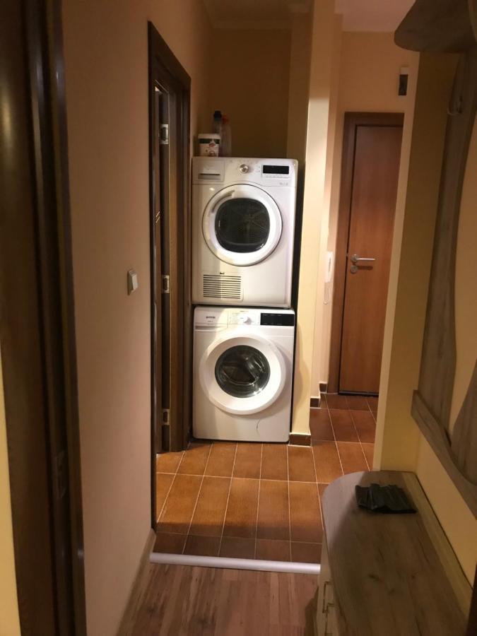 Ski Zone At Gondola, Perfect One Bdrm, Fast Wifi, Netflix, Quiet, Warm Bansko Exteriör bild
